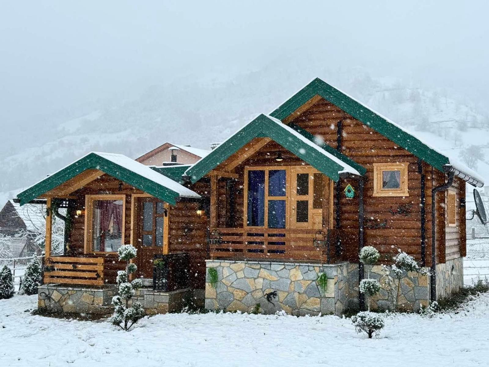 Salerno Camp Villa Plav Eksteriør bilde