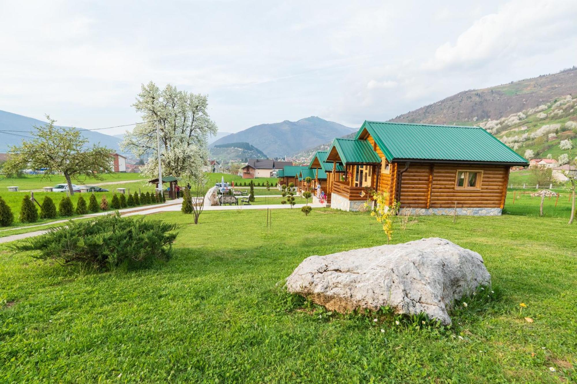 Salerno Camp Villa Plav Eksteriør bilde