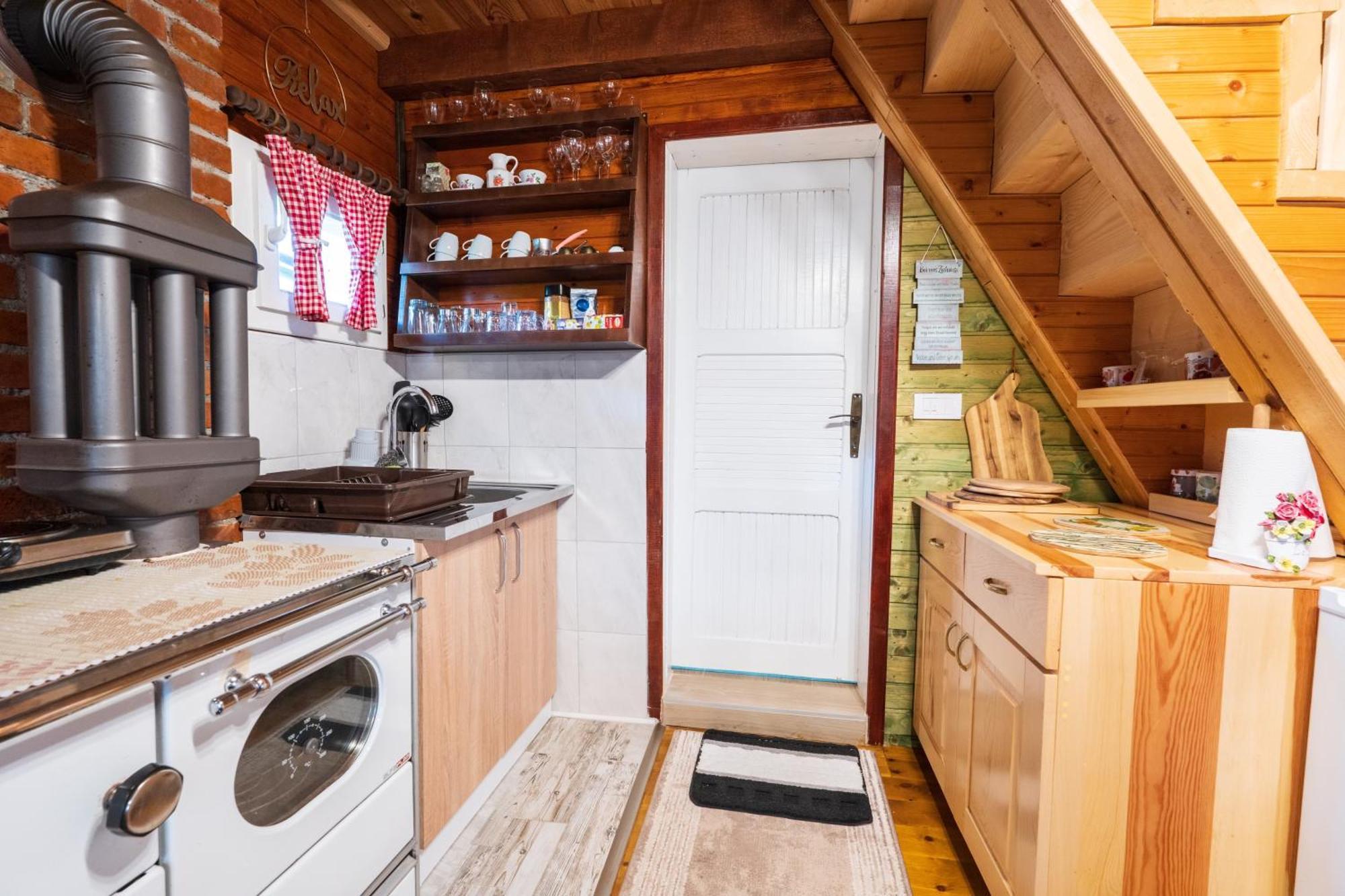Salerno Camp Villa Plav Eksteriør bilde