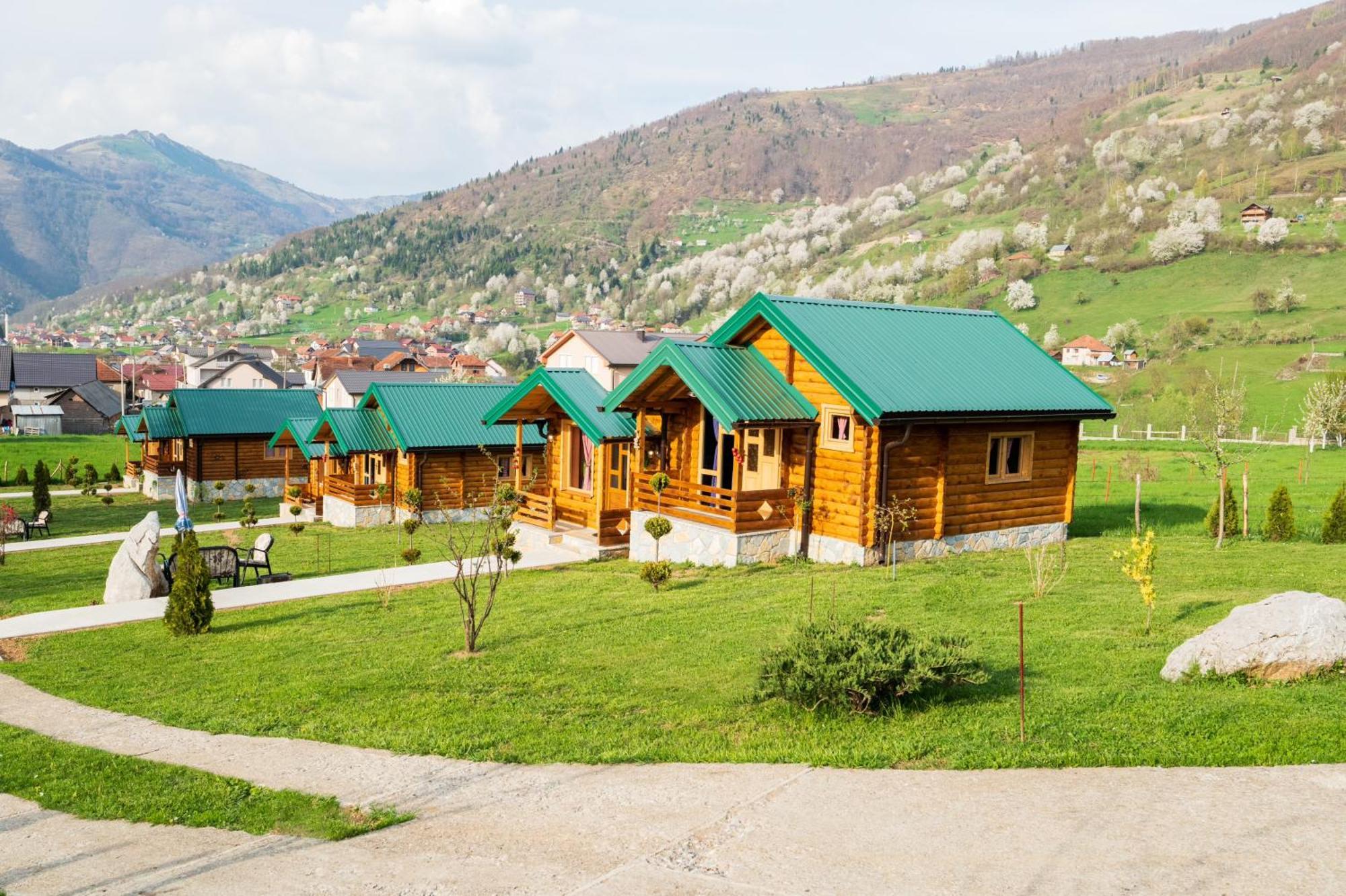Salerno Camp Villa Plav Eksteriør bilde