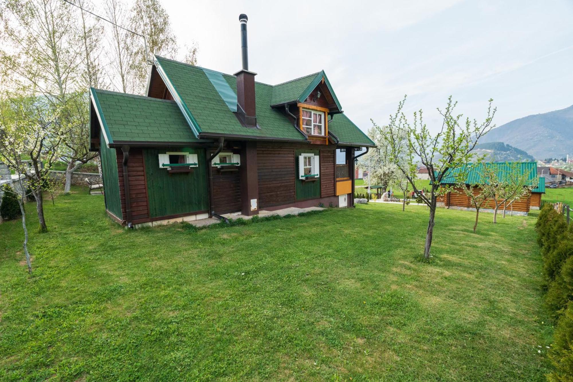 Salerno Camp Villa Plav Eksteriør bilde