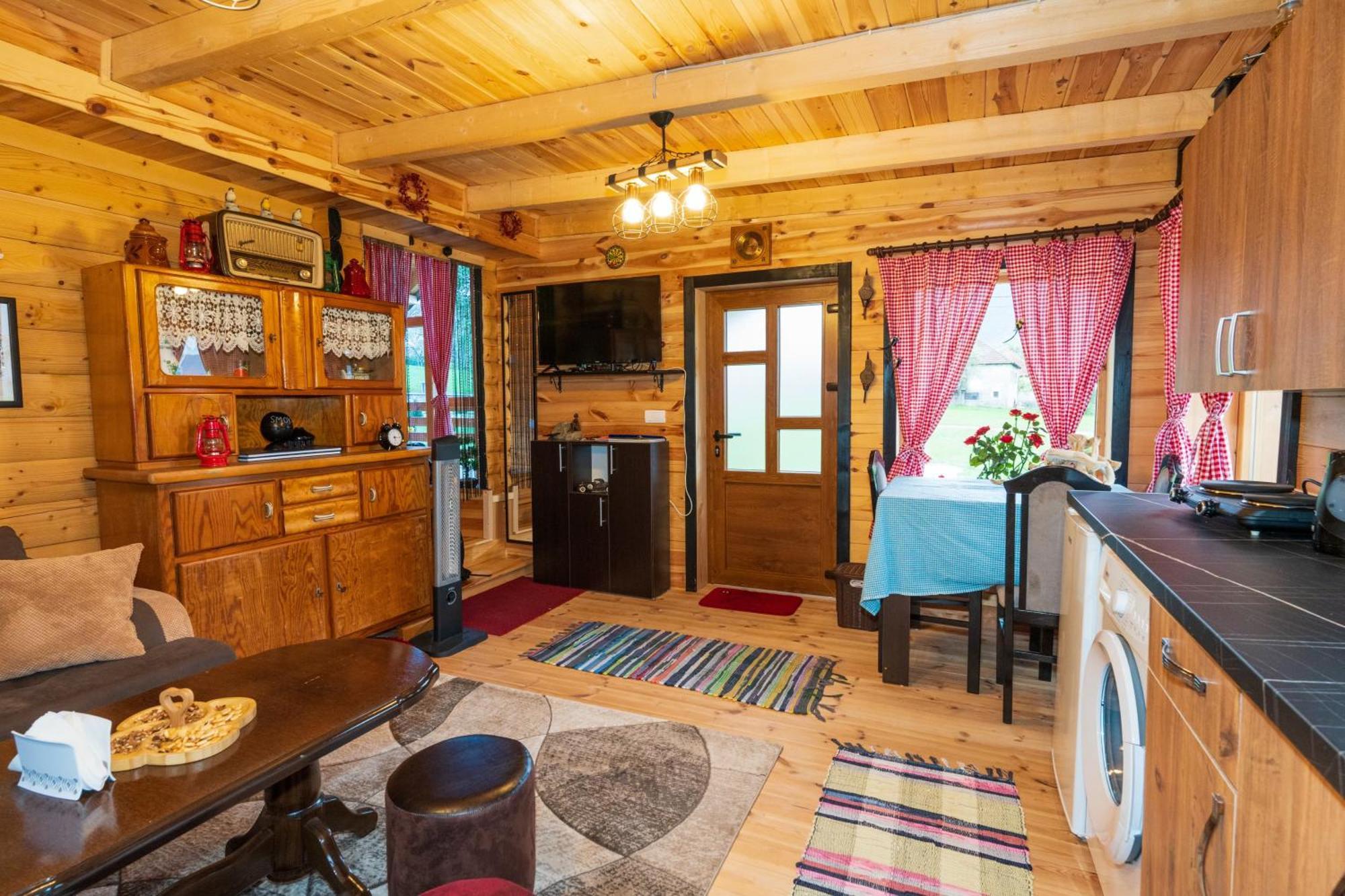 Salerno Camp Villa Plav Eksteriør bilde